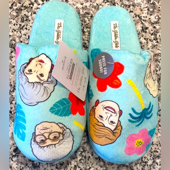 The Golden Girls Slippers with Sound - Picture 3 of 14